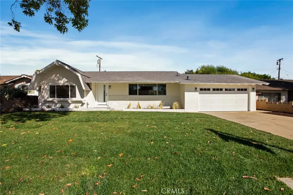 1950 Royalty, Pomona, CA 91767 - #1