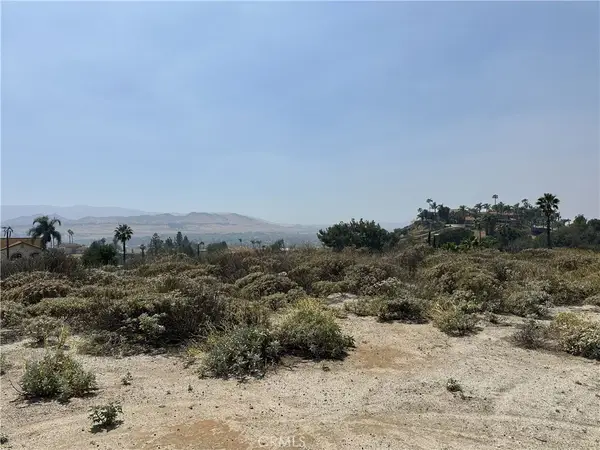 8385 Indian Knolls Circle, Jurupa Valley, CA 92509