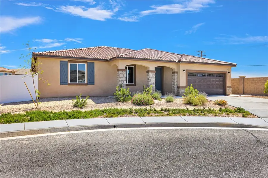8507 Stockton Avenue, Hesperia, CA 92344 - #3