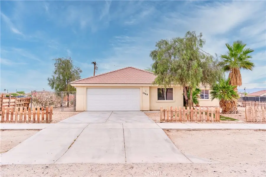 1286 Arctic Avenue, Thermal, CA 92274 - #2