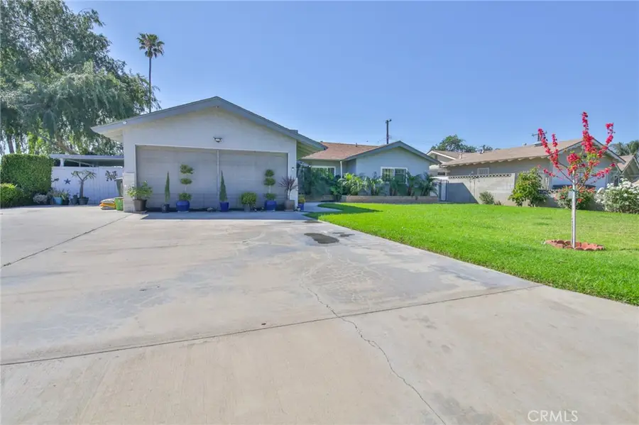 11220 Rogers, Riverside, CA 92505 - #3