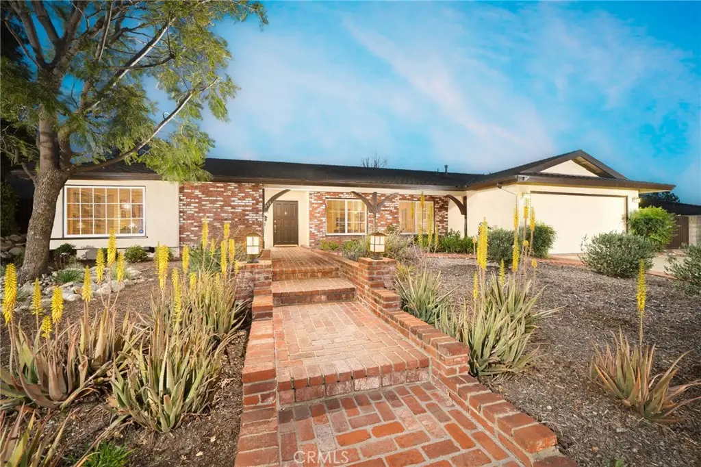 524 Mount Carmel Drive, Claremont, CA 91711 - #1