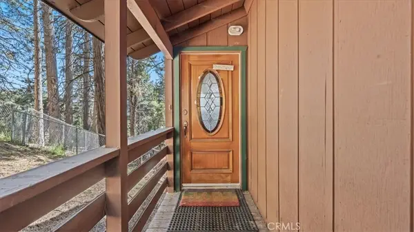 31347 Circle View Drive, Running Springs, CA 92382