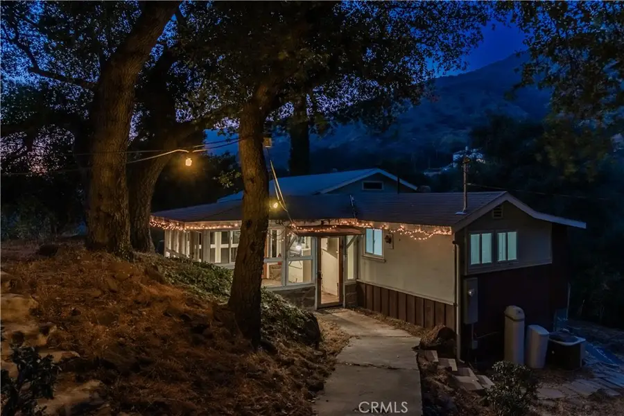 947 N Glendora Avenue, Glendora, CA 91741 - #3