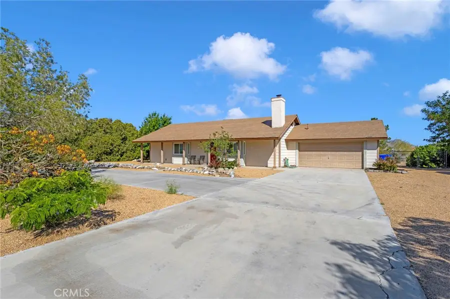 14420 Iroquois Road, Apple Valley, CA 92307 - #3