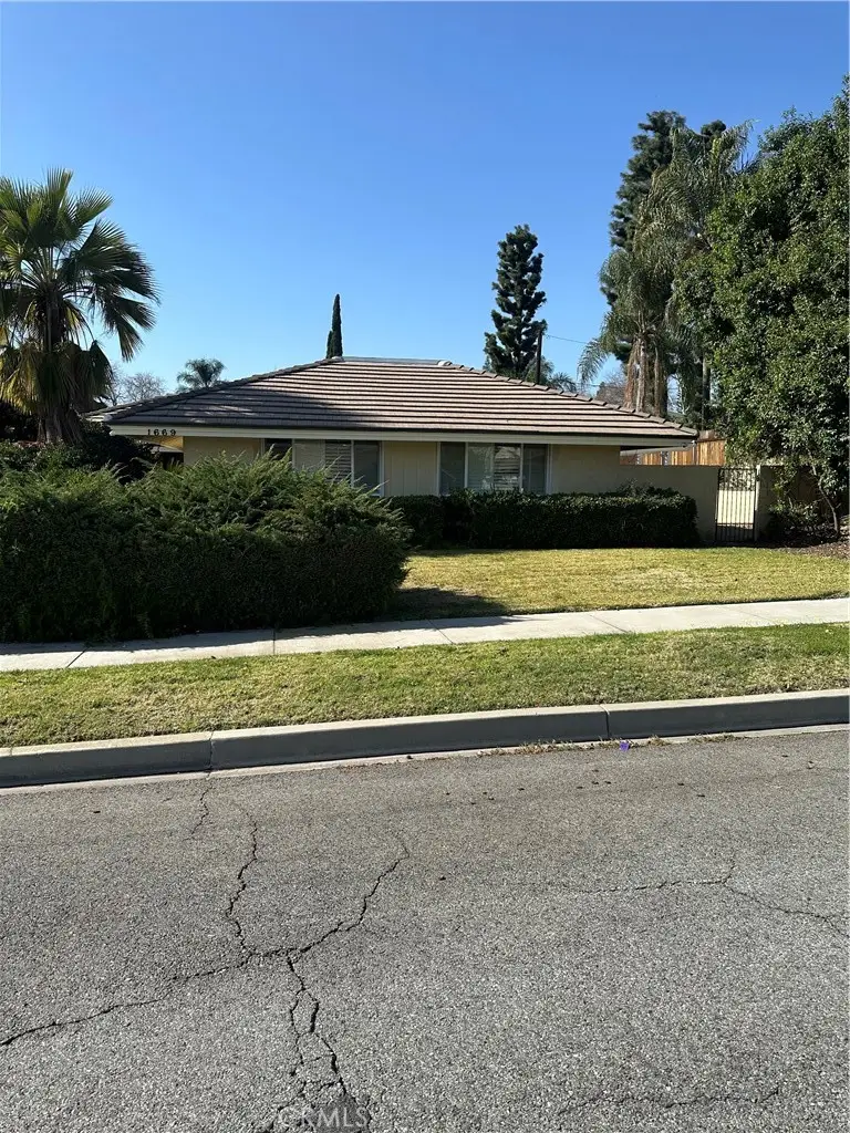 1669 N San Antonio, Upland, CA 91784 - #2