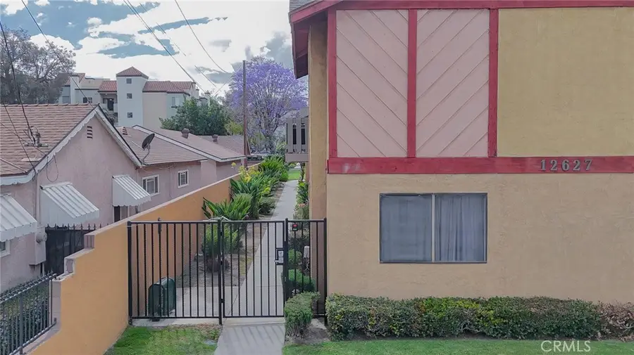 1/4 Woods, Norwalk, CA 90650 - #2