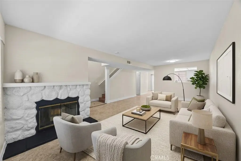 174 W Walnut #B, Rialto, CA 92376 - #1