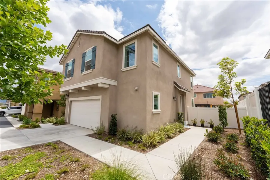 2522 Gunner Ridge, Rialto, CA 92377 - #2