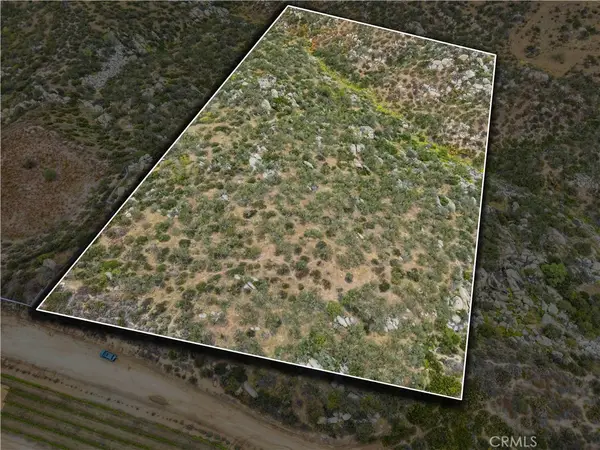 1 Gray Squirrel Road, Temecula, CA 92592