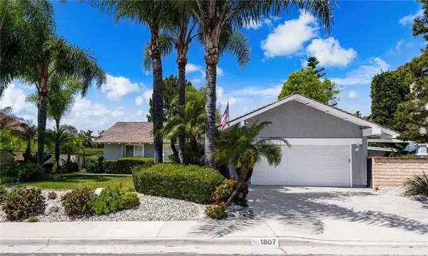 1807 Via Palomares, San Dimas, CA 91773