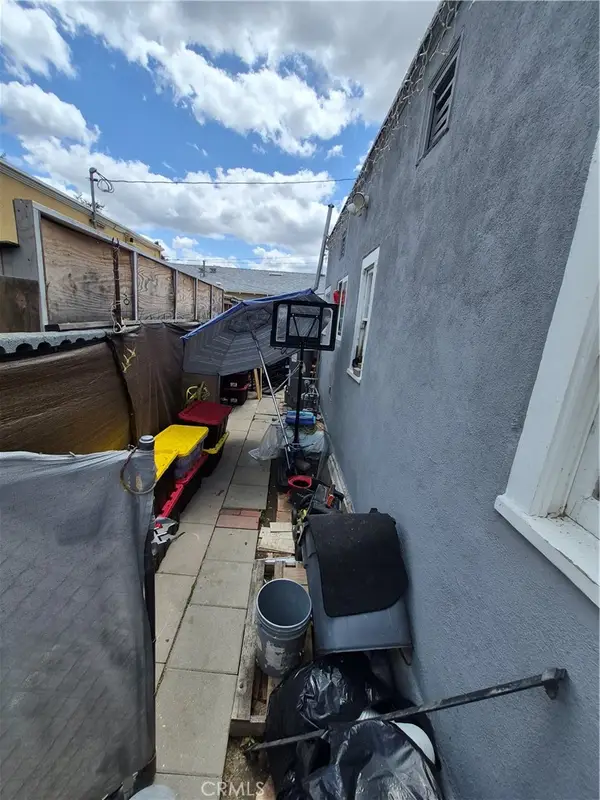 616 W Wilson, Pomona, CA 91768