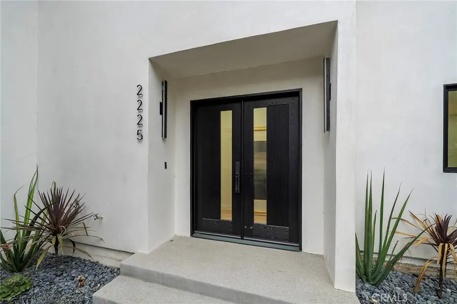 2225 Shoredale, Los Angeles, CA 90031 - #2