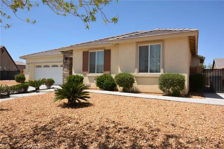 13434 Warren Place, Victorville, CA 92395 - #3