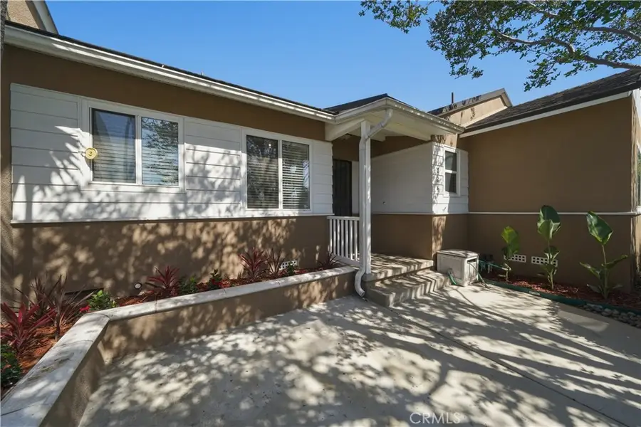 824 N Redondo E, Anaheim, CA 92801 - #3