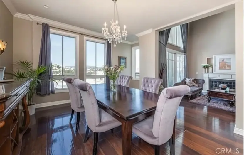 558 Caruso Avenue #558, Glendale, CA 91210 - #2