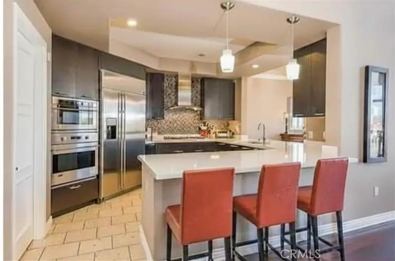 558 Caruso Avenue #558, Glendale, CA 91210 - #3