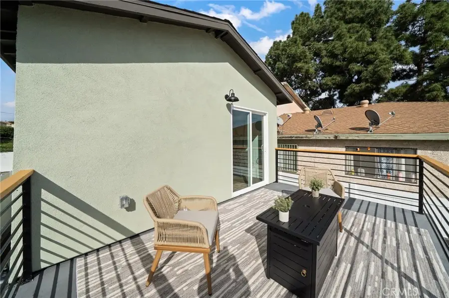 739 W 2nd, San Pedro, CA 90731 - #2