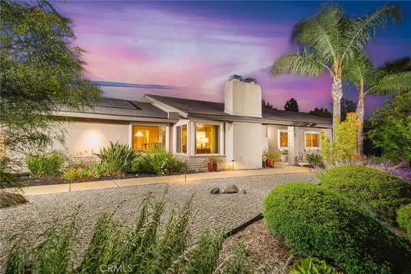 2128 N Villa Maria Road, Claremont, CA 91711