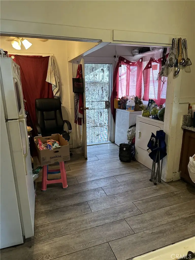 1225 Valencia, San Bernardino, CA 92404 - #3