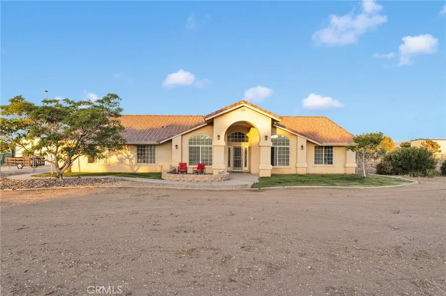 8755 Kittering Road, Oak Hills, CA 92344 - #2
