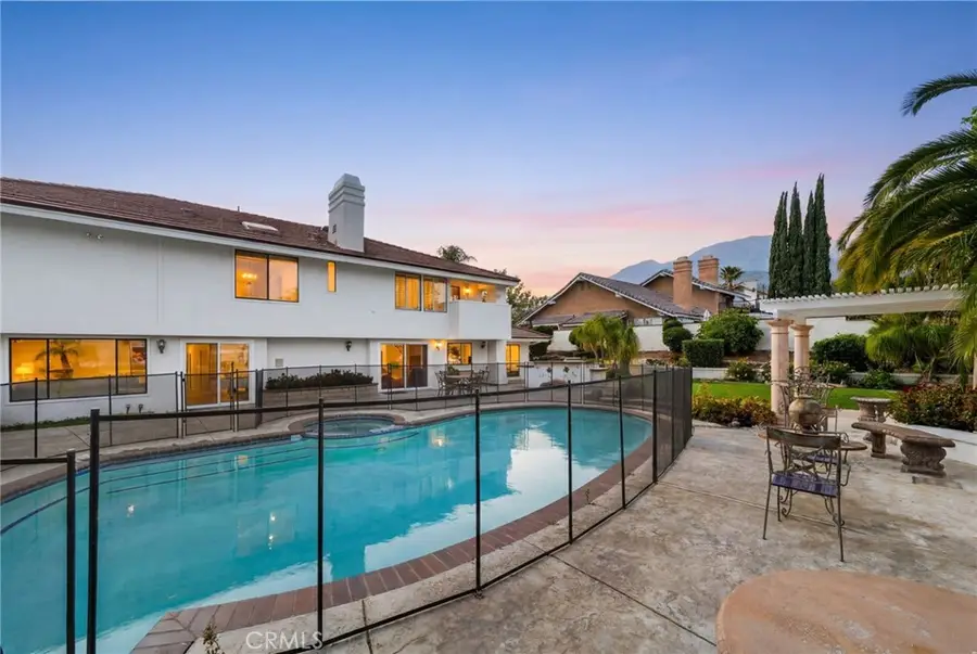 6071 Zircon Avenue, Rancho Cucamonga, CA 91701 - #2