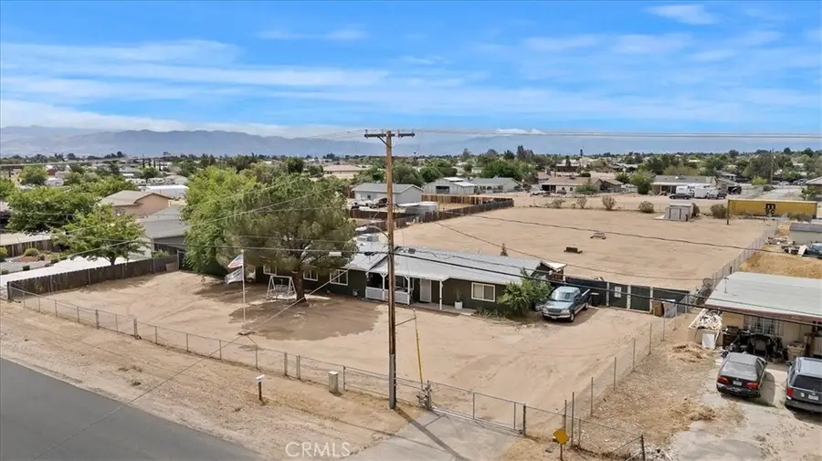 16219 Manzanita, Hesperia, CA 92345 - #3
