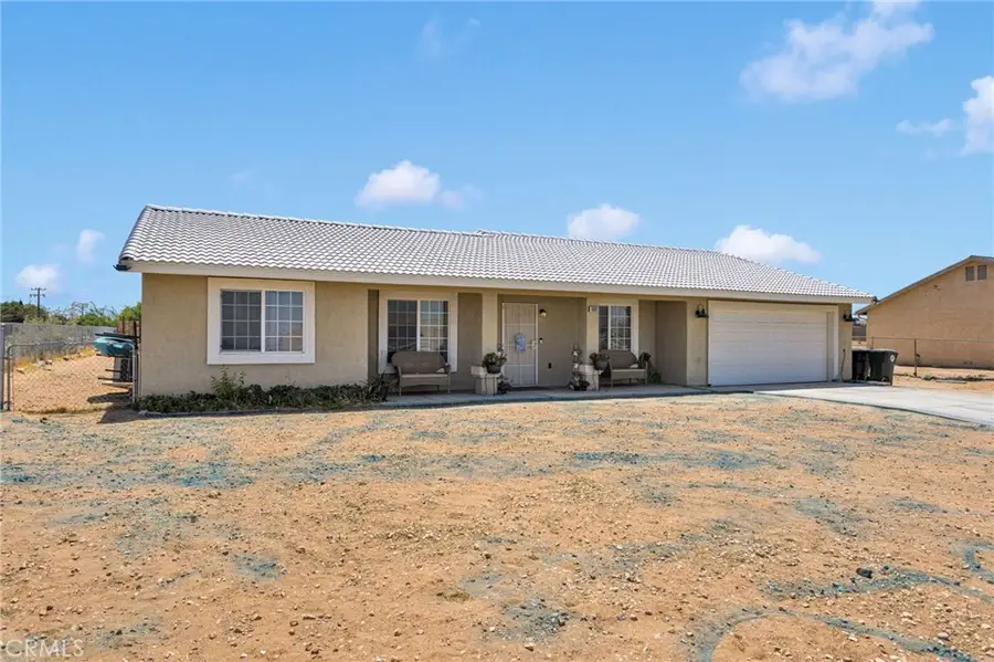 16081 Sitting Bull, Victorville, CA 92395 - #2