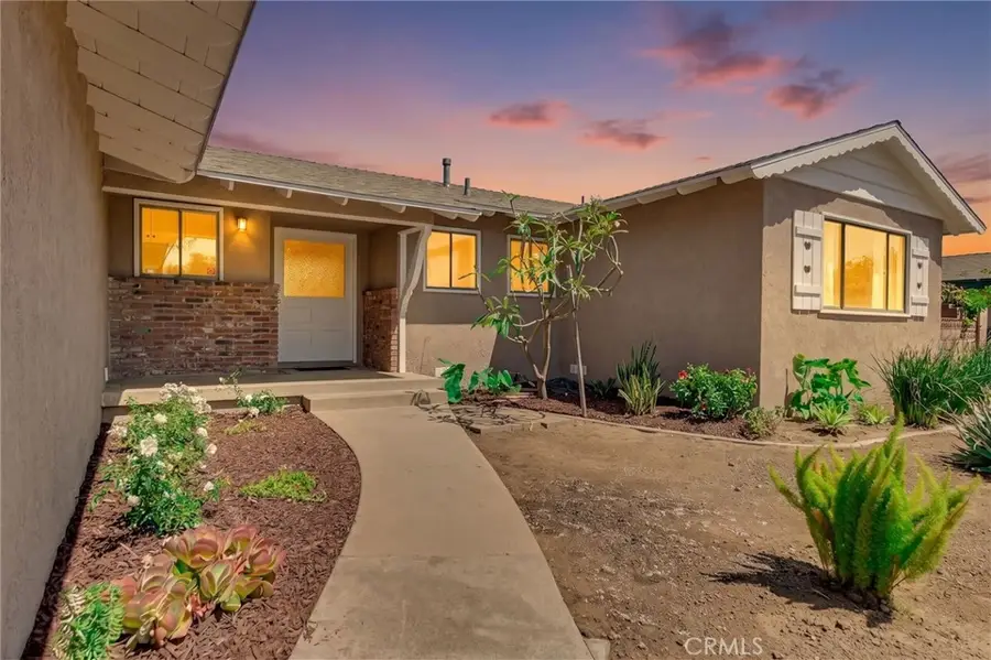 1146 N Soldano Drive, Azusa, CA 91702 - #2