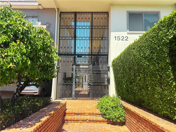 1522 S Centinela Ave #204, Los Angeles, CA 90025