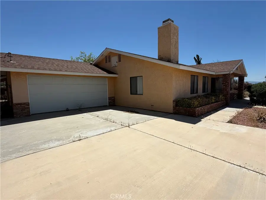 15976 Acoma, Apple Valley, CA 92307 - #2