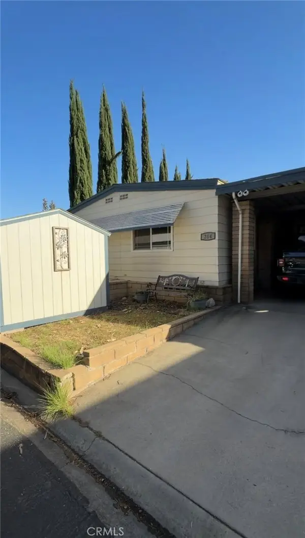 4040 Piedmont Drive #284, Highland, CA 92346