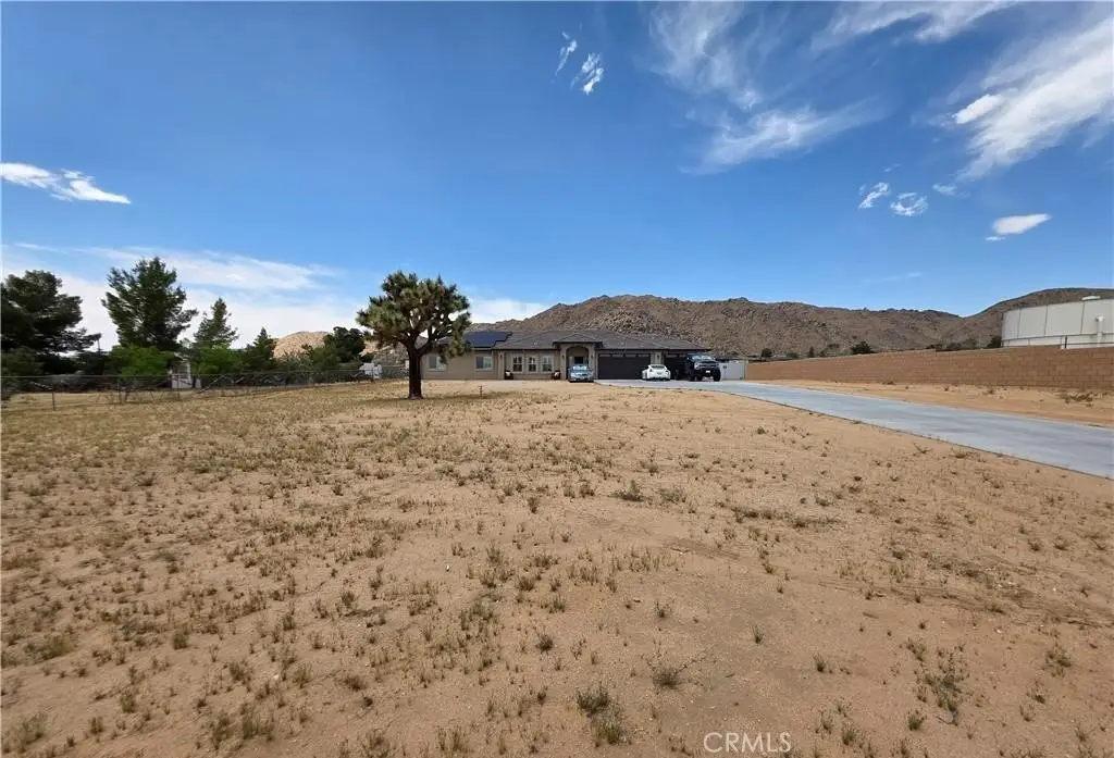 24236 Cahuilla Road, Apple Valley, CA 92307 - #1