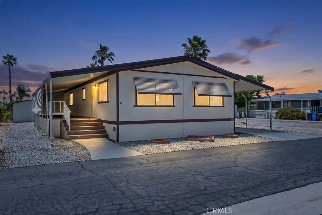 1525 W Oakland #27, Hemet, CA 92543 - #1