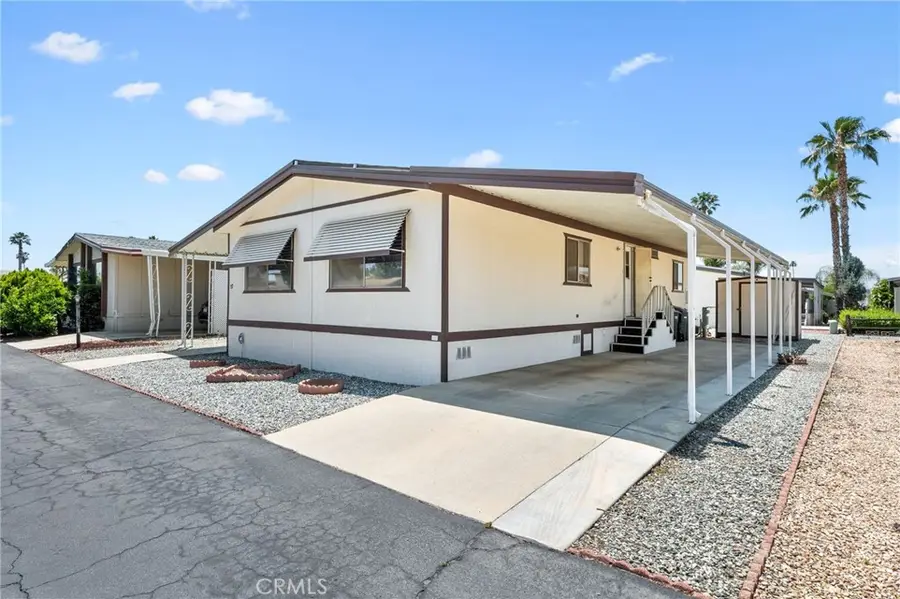 1525 W Oakland #27, Hemet, CA 92543 - #2