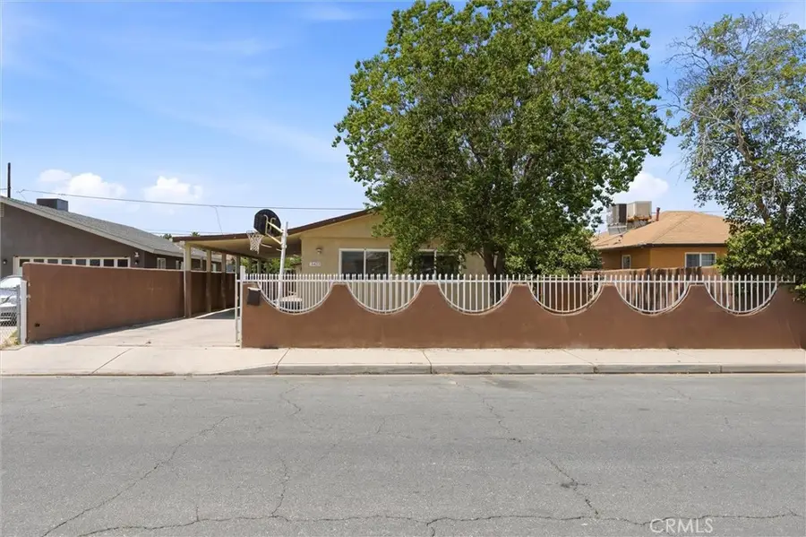 3423 Anderson Street, Bakersfield, CA 93307 - #2
