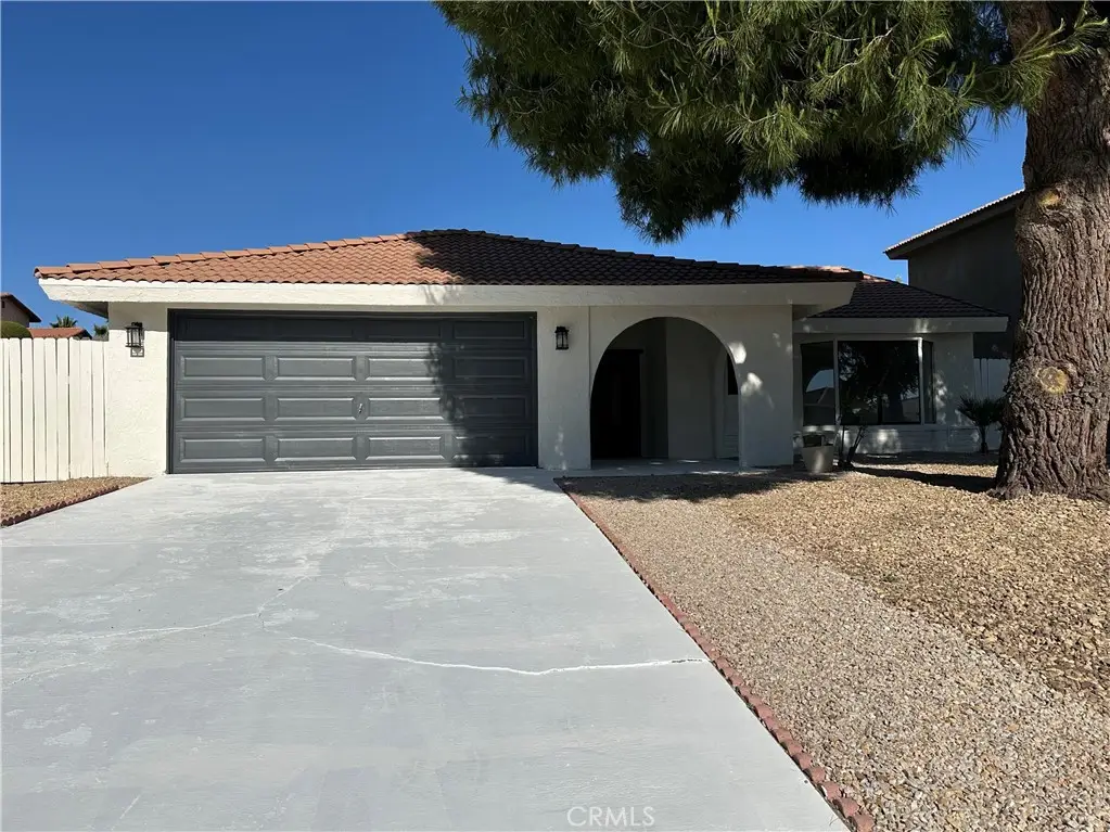 13380 Alta Vista, Victorville, CA 92395 - #1