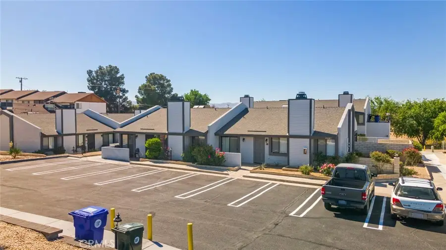 19087 Allegheny, Apple Valley, CA 92307 - #2