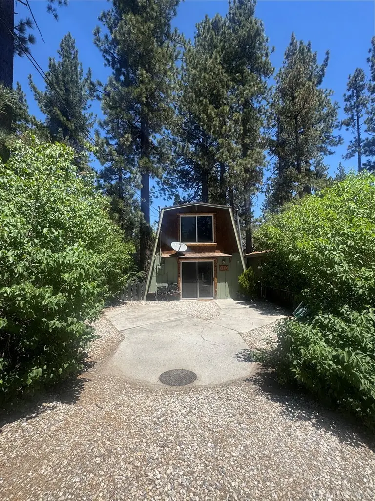 327 W Country Club, Big Bear City, CA 92314 - #1