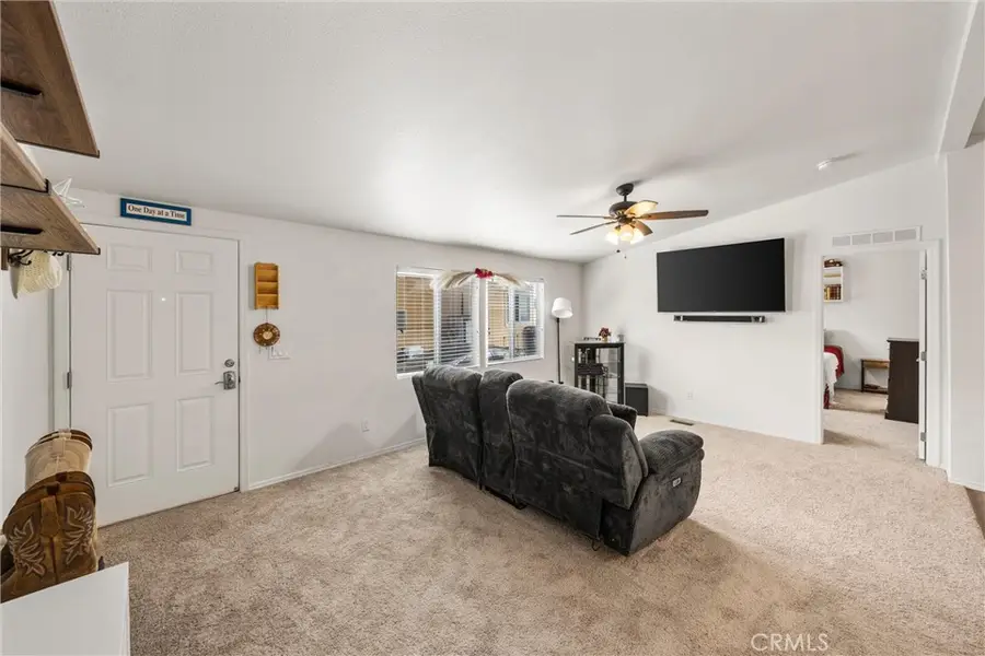 6130 Camino Real #106, Jurupa Valley, CA 92509 - #3