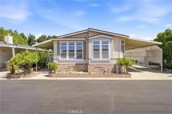 1245 W Cienega Avenue #212, San Dimas, CA 91773