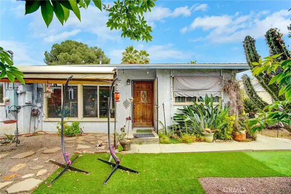 596 Transit, Riverside, CA 92507