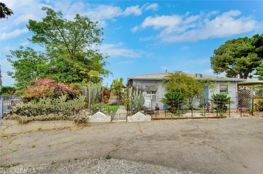 596 Transit, Riverside, CA 92507 - #3
