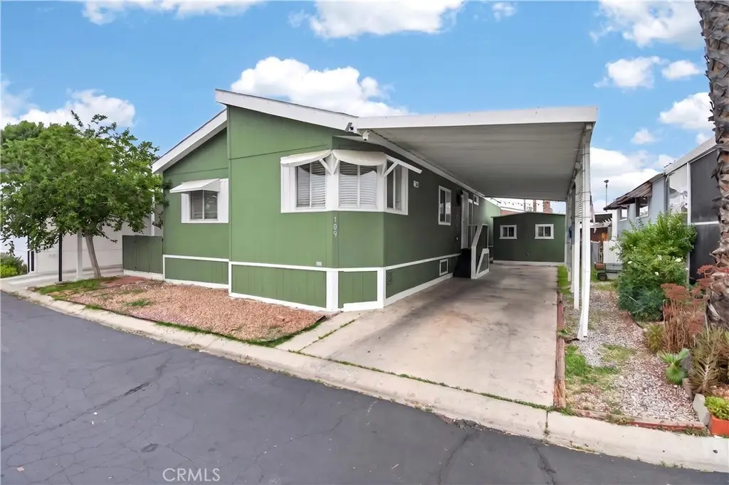 1150 N Kirby N #109, Hemet, CA 92545 - #1