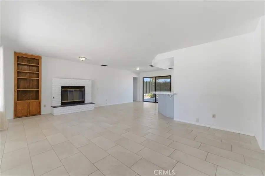 17846 Orange, Hesperia, CA 92345 - #3