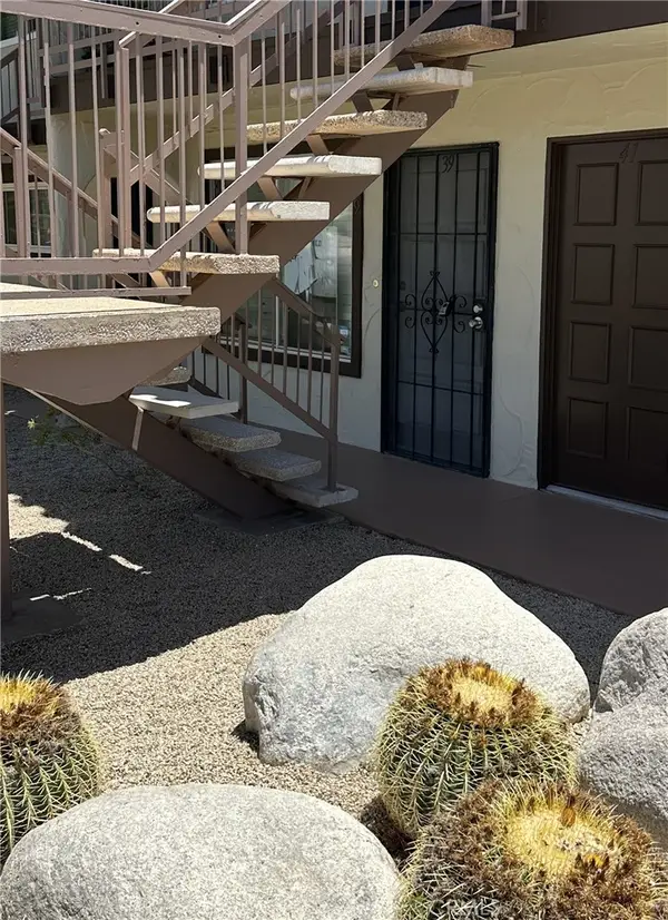 9643 Spyglass Avenue #39, Desert Hot Springs, CA 92240