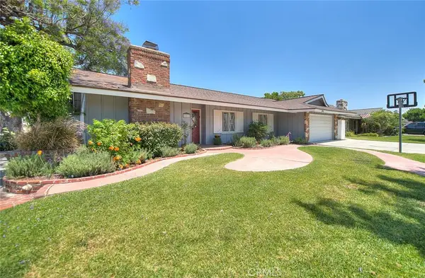 1517 E 19th, Santa Ana, CA 92705