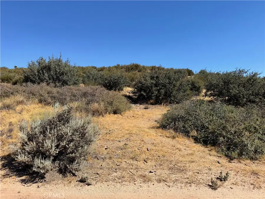 0 Edgehill Rd, Oak Hills, CA 92344 - #3