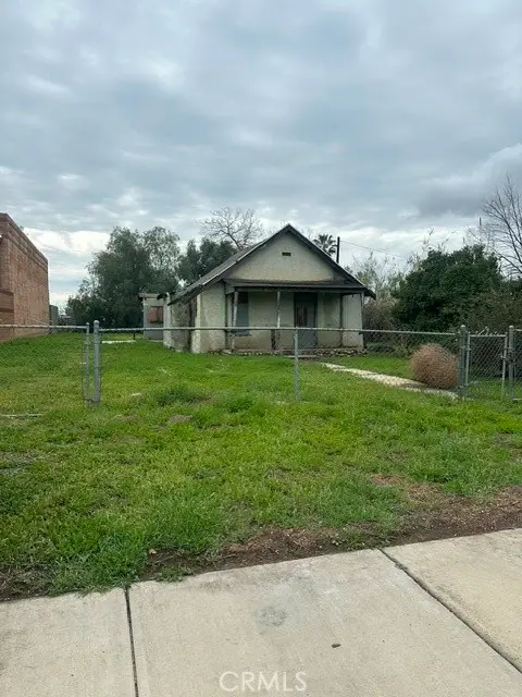 265 W 4th Street, Beaumont, CA 92223 - #1