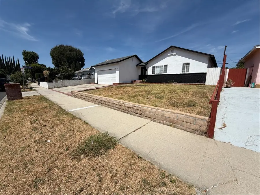 6944 Lurline Avenue, Winnetka, CA 91306 - #2